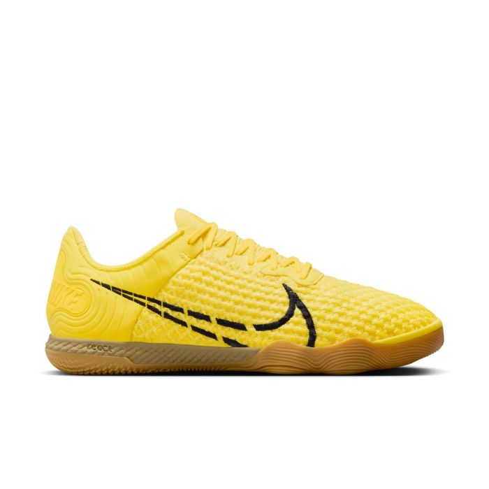 Nike REACT GATO IC, muške tenisice za nogomet, žuta | Intersport