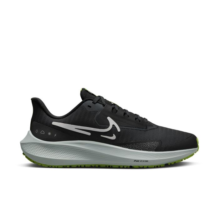 Nike W AIR ZOOM PEGASUS 39 SHIELD, ženske tenisice za trčanje, crna |  Intersport